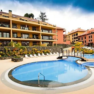 madeira-luxury-villas-living-funchal.madeira-islandshotels.com/